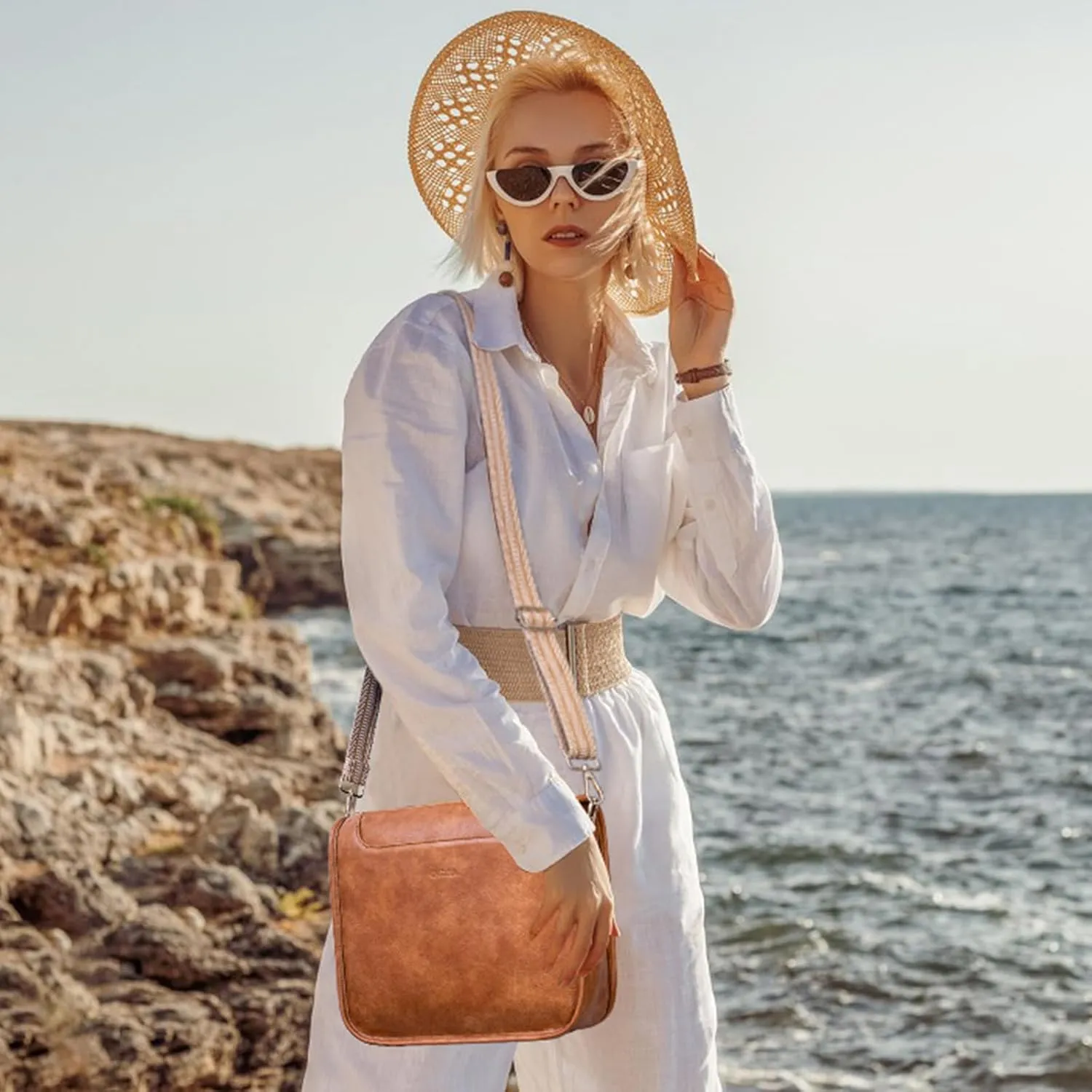 Crossbody Bags For Women Trendy Vegan Leather Travel Bags Shoulder Purses For Women With 2 Adjustable Strap