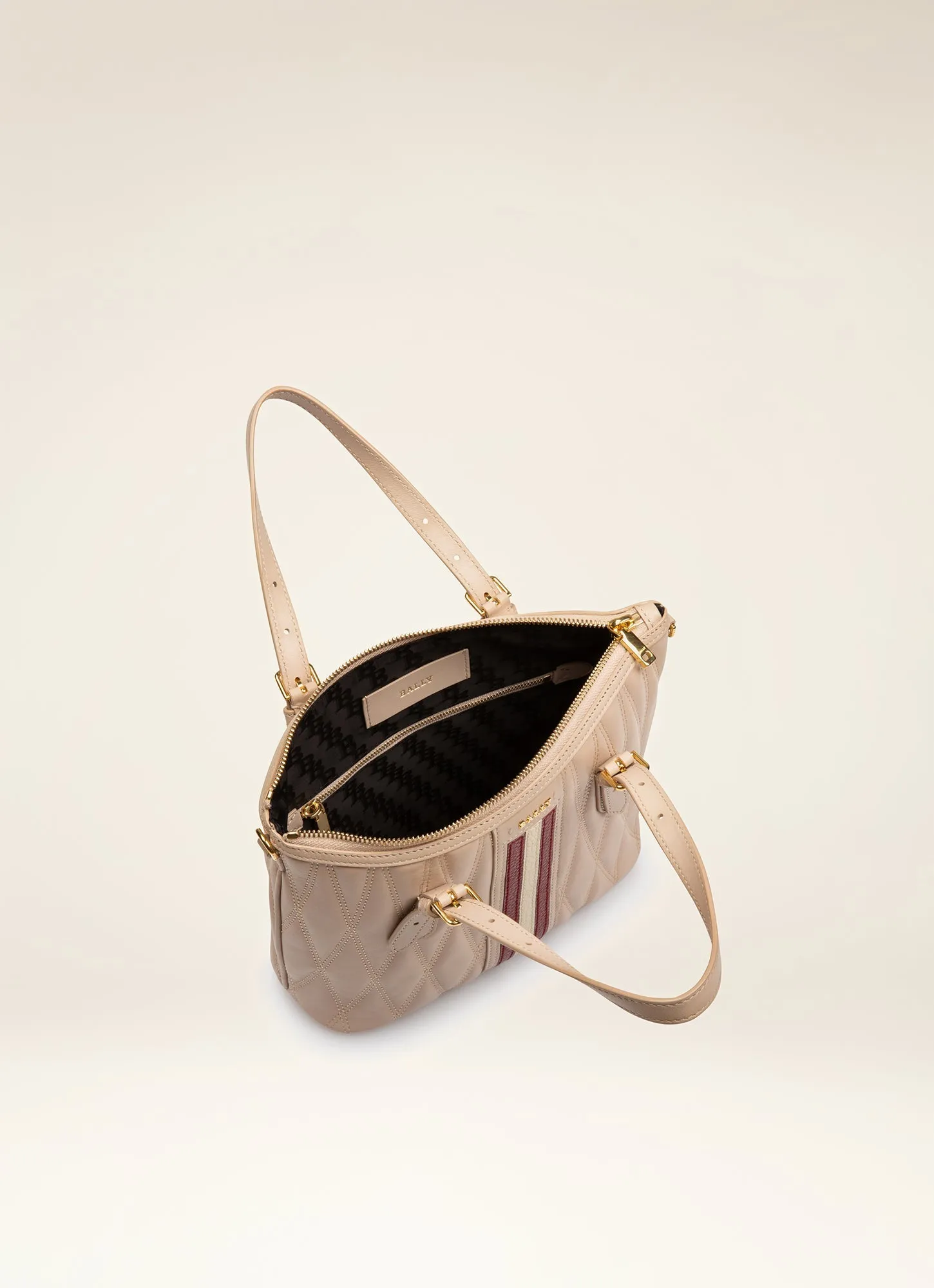 Damirah - Tote Bag