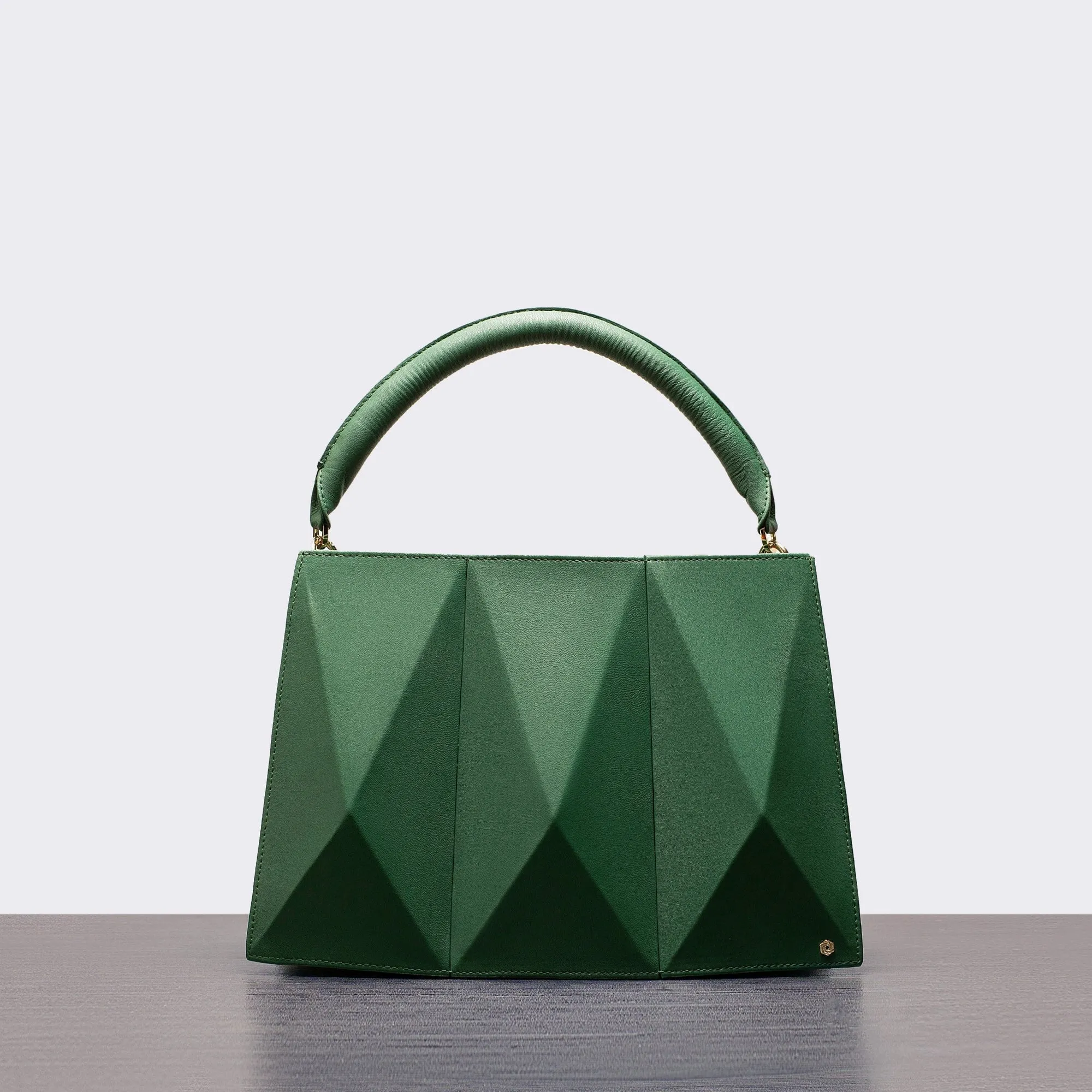 HEXELLA ACCORDION EMERALD