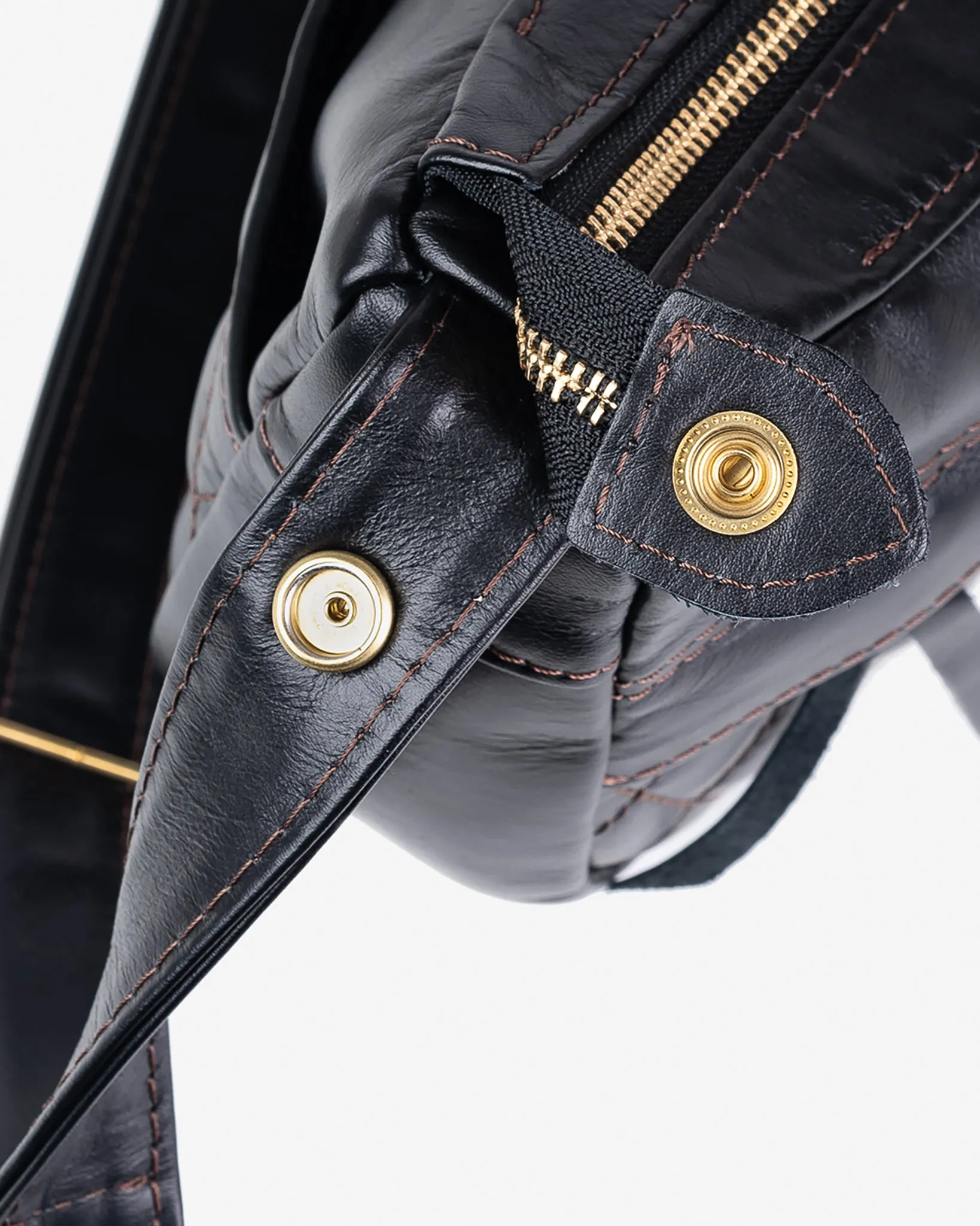 Leather Diamond Stitched Shoulder Bag - Black
