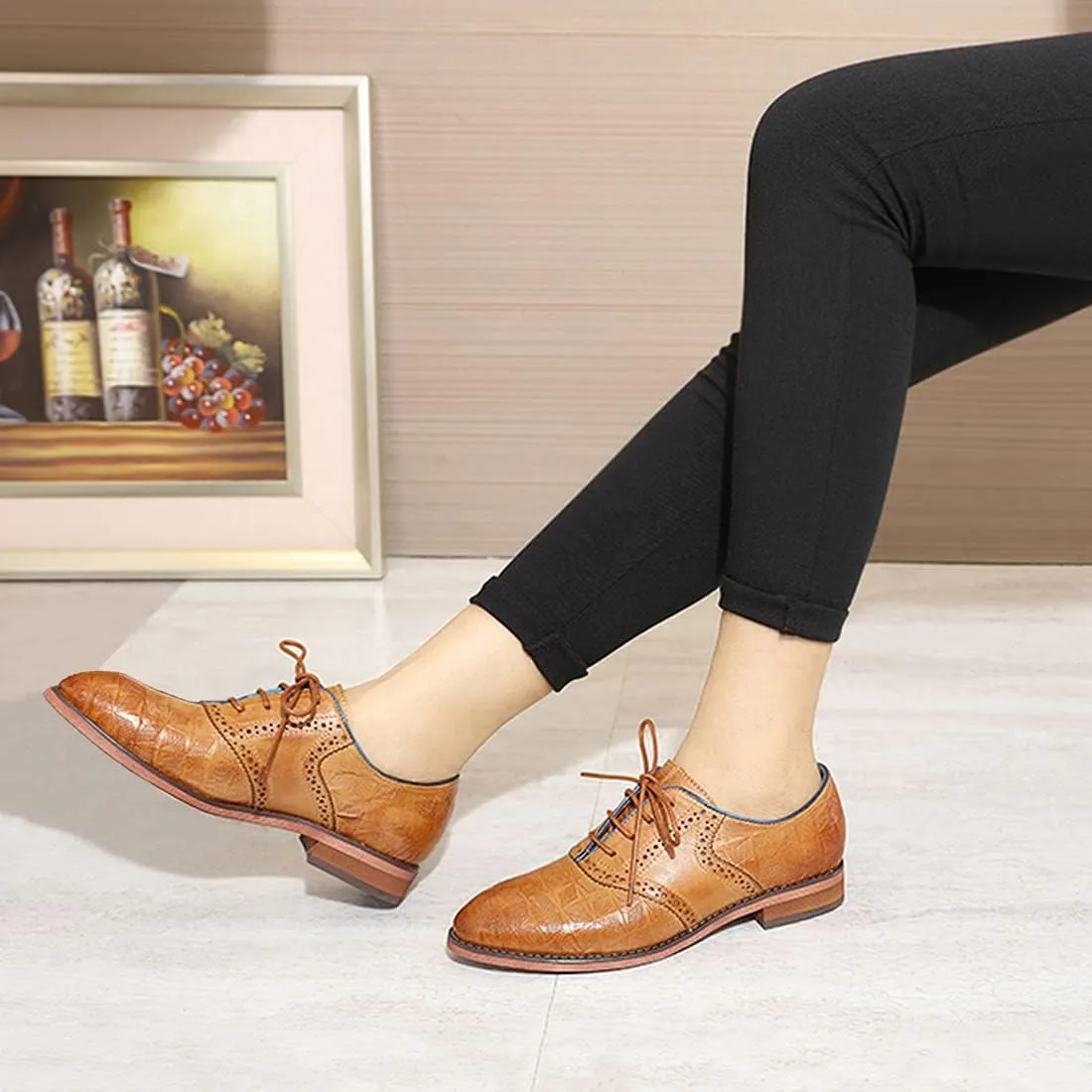Mona flying Women's Comfortable Saddle Oxfords Brogue Lace-up Leather Shoes for Ladies