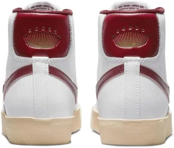 Nike Women's Modern