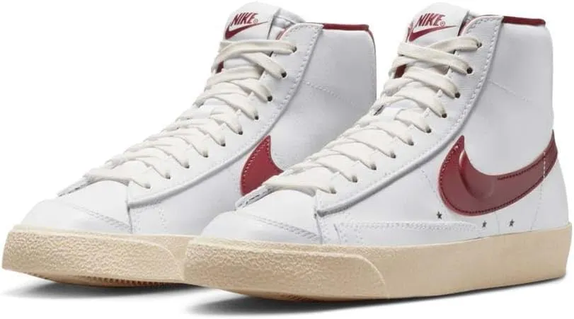 Nike Women's Modern