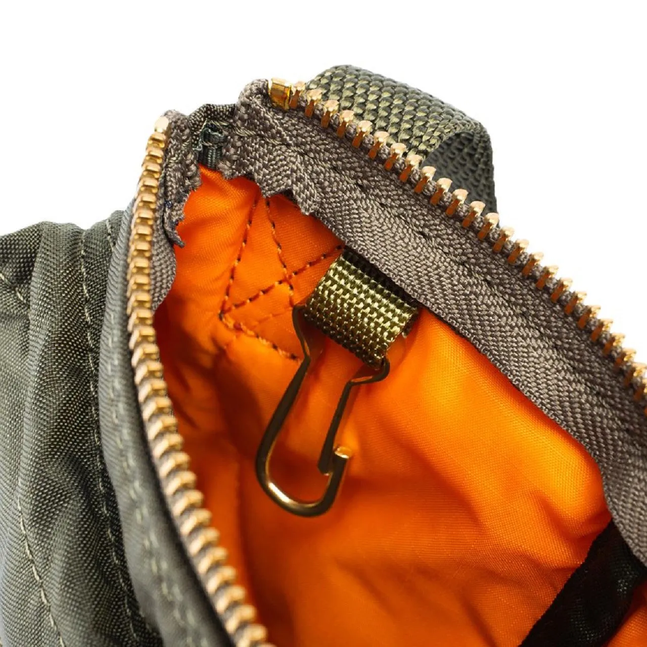 porter by yoshida force series shoulder pouch (olive)