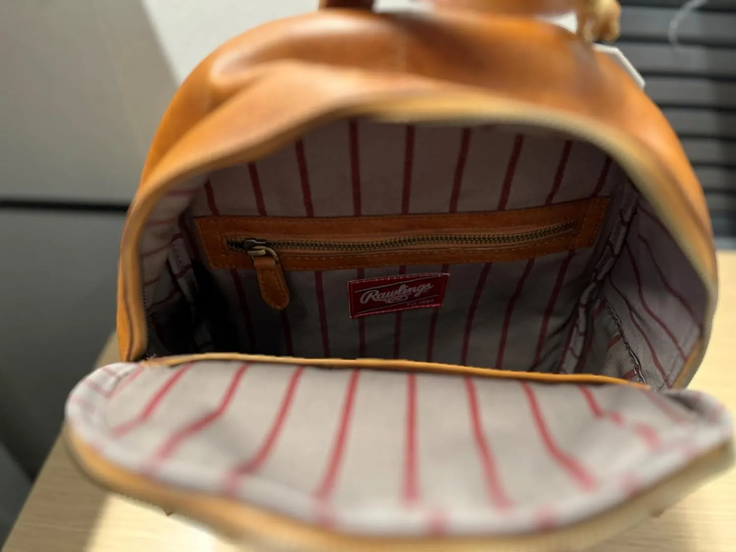 Rawlings Baseball Stitch, Tan | 12" x 10" x 6"