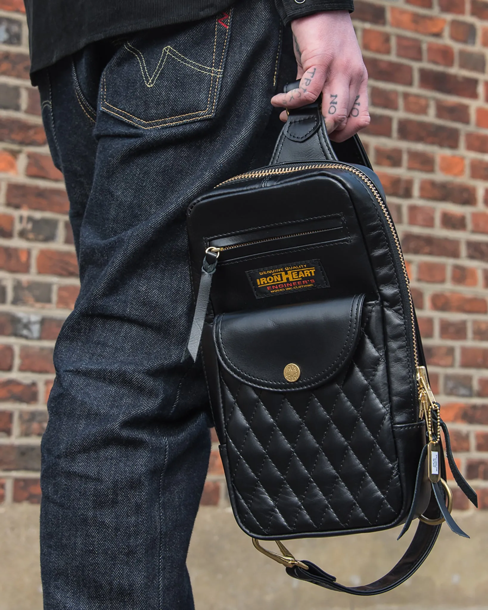 Rectangular Leather Diamond Stitched Shoulder Bag - Black