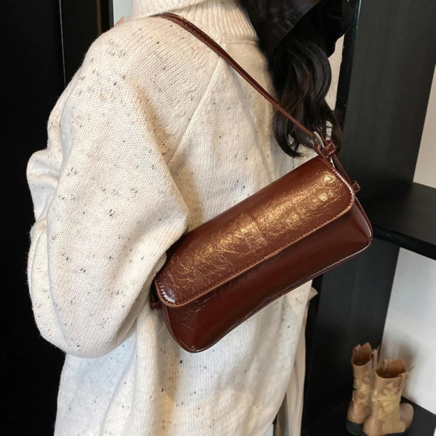 Retro Shoulder Bag for Women Small Textured PU Leather Flap Tote Handbags, Underarm Purse with Buckle Closure