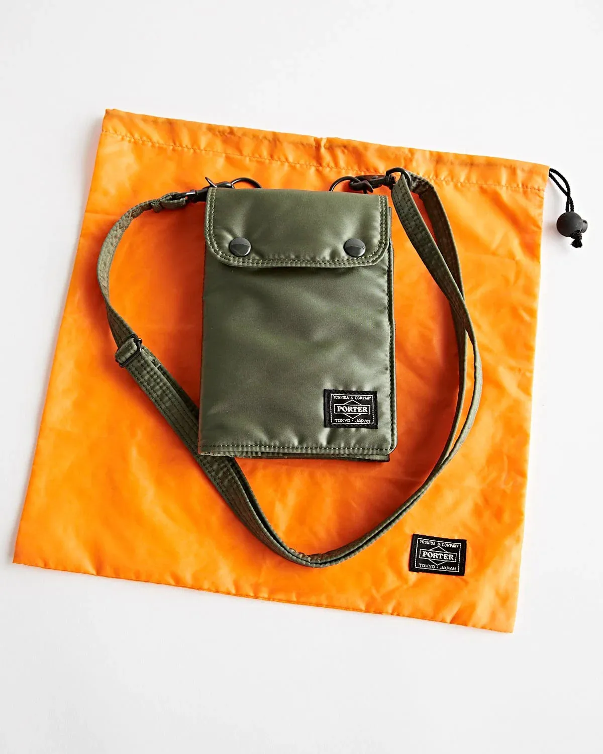 Tanker Travel Navigator Sage Green