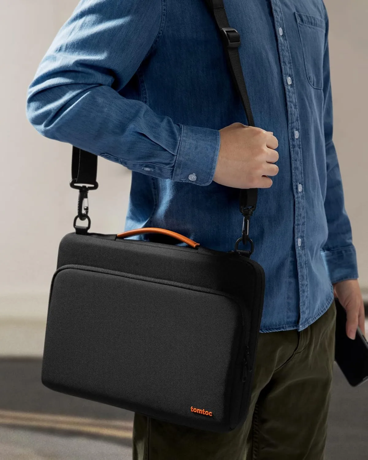 tomtoc 360 Protective Laptop Shoulder Bag for 13-inch 2025 MacBook Air M4/A3240, M3/A3113, M2/A2681, M1/A2337, MacBook Pro M2/A2686 M1/A2338, Water-Resistant Laptop Accessory Carrying Case Sleeve