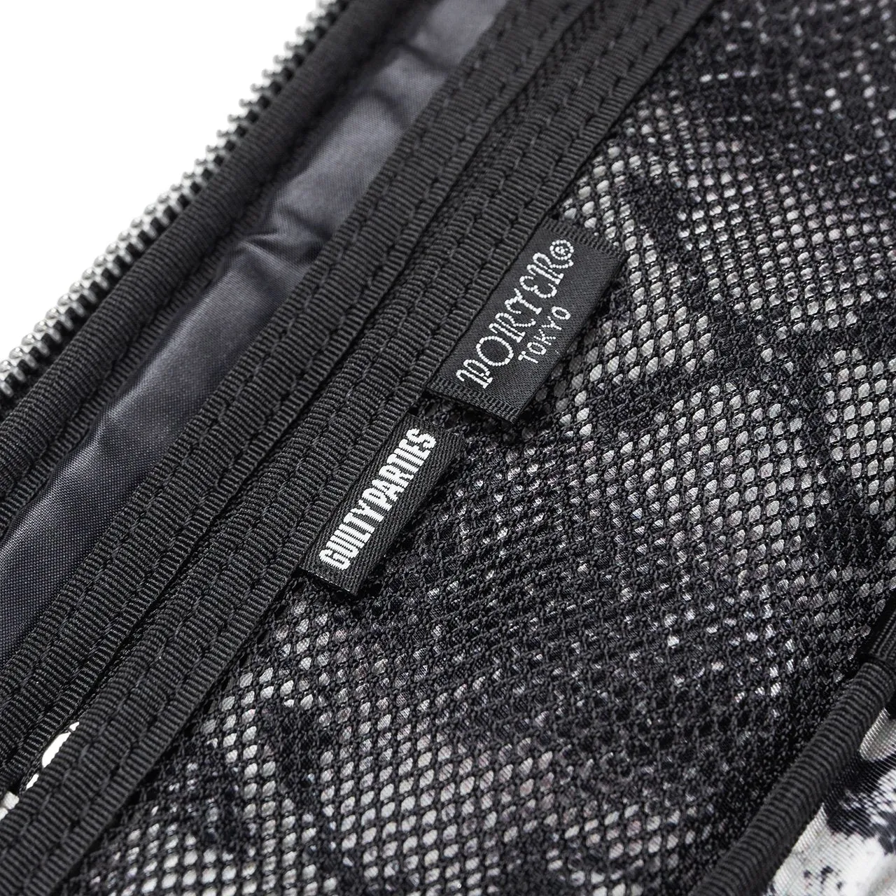 wacko maria x porter by yoshida travel case (type-1) (white)